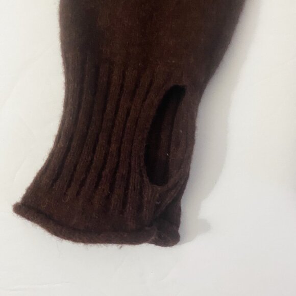 DESCENDED FROM ODIN Staithes Merino Wool Hoodie Unisex XS Deep Burgundy - Picture 6 of 9